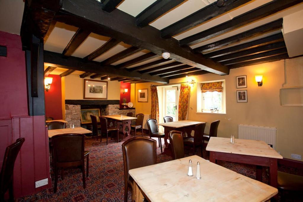The Old Black Lion Hay-On-Wye Exterior foto